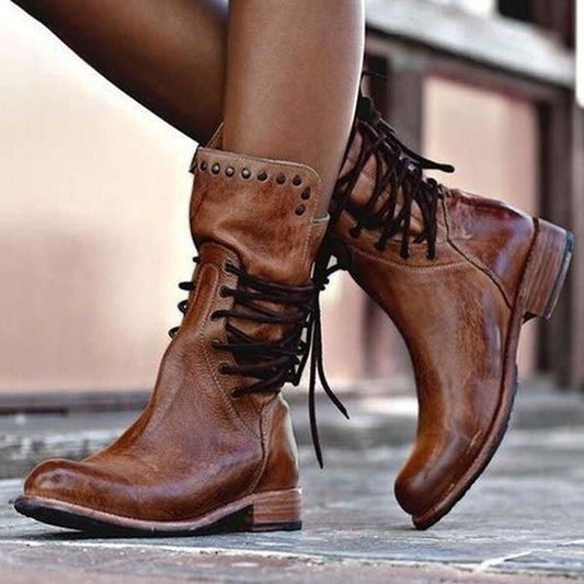 Divatos, egyszínű női cipők