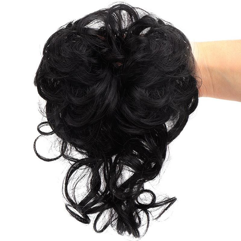 Scrunchie hosszabbítók rendetlen göndör kontyban