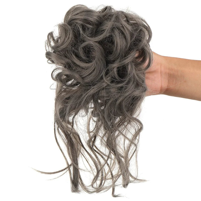Scrunchie hosszabbítók rendetlen göndör kontyban